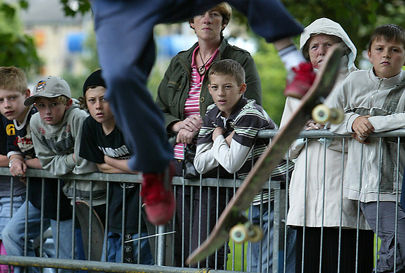 Skateboarding at Wellholme Park, Brighouse