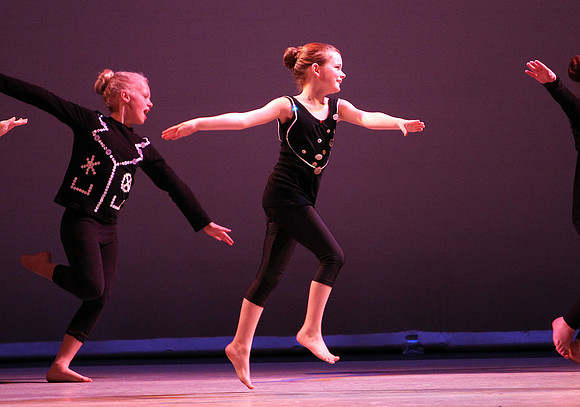 Dancing at Victoria Theatre