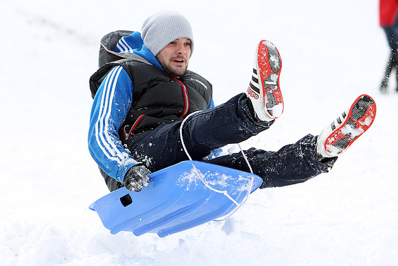 Sledging at Bailiffe Bridge