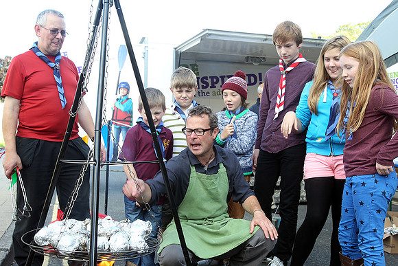 Hugh Fearnley-Whittingstall at Incrdible Edible Harvest Festival, Todmorden